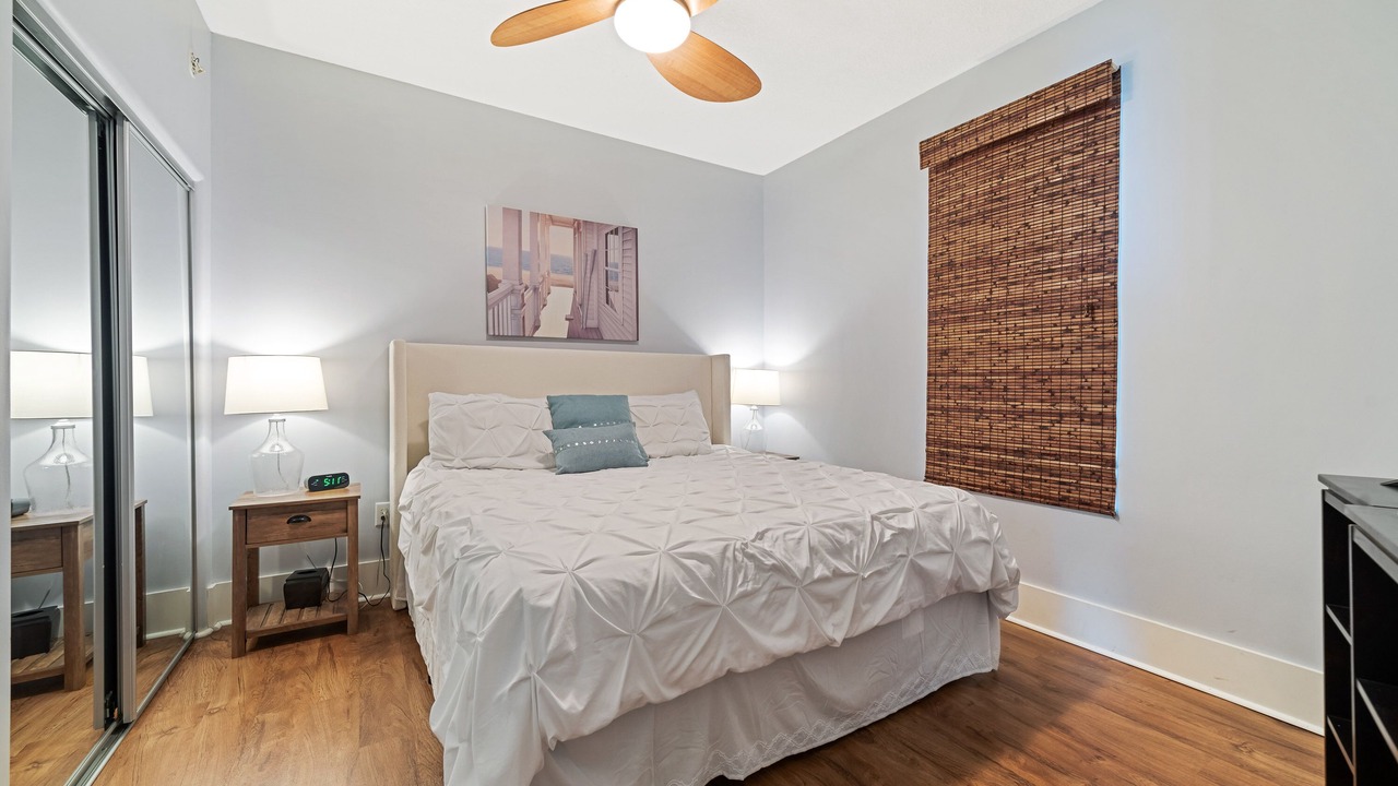 Photo of Bedroom in Orange Beach East