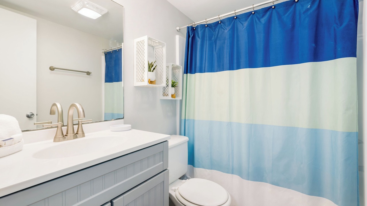 Photo of Bathroom in Orange Beach