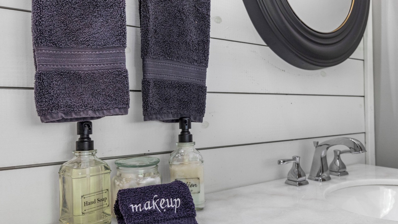 Photo of Bathroom in Eclectic