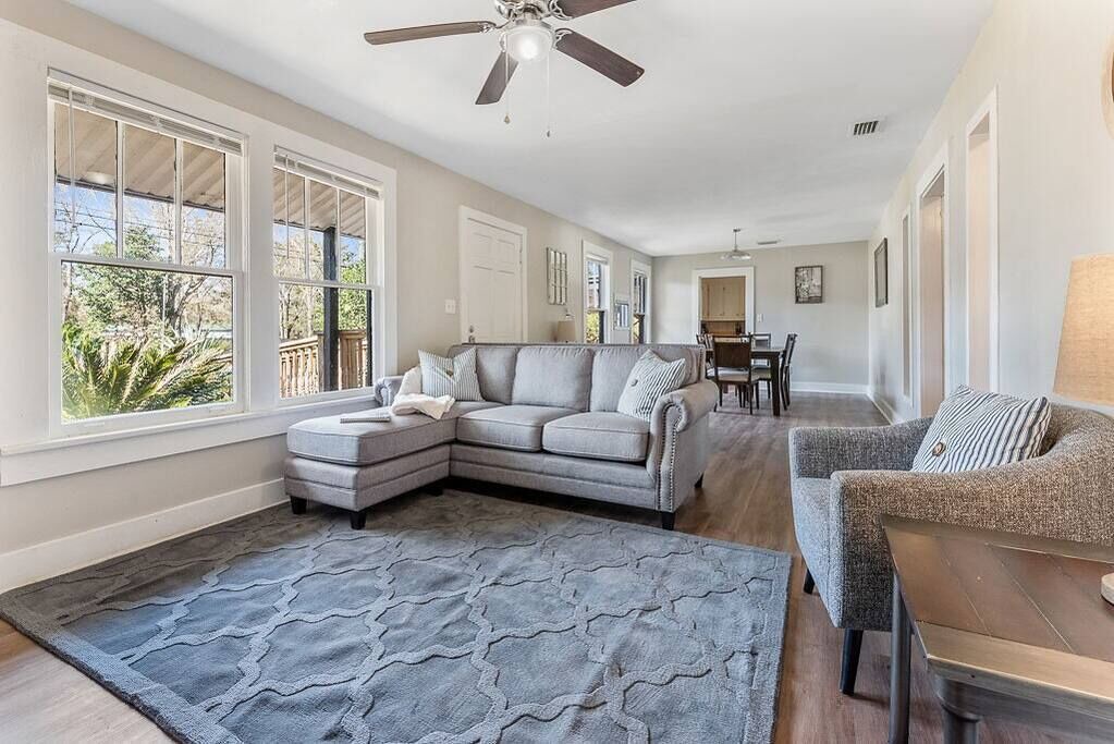 Photo of Livingroom in Saint Elmo