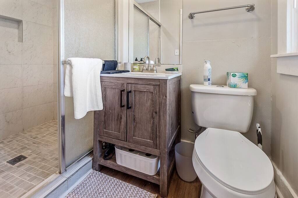 Photo of Bathroom in Saint Elmo