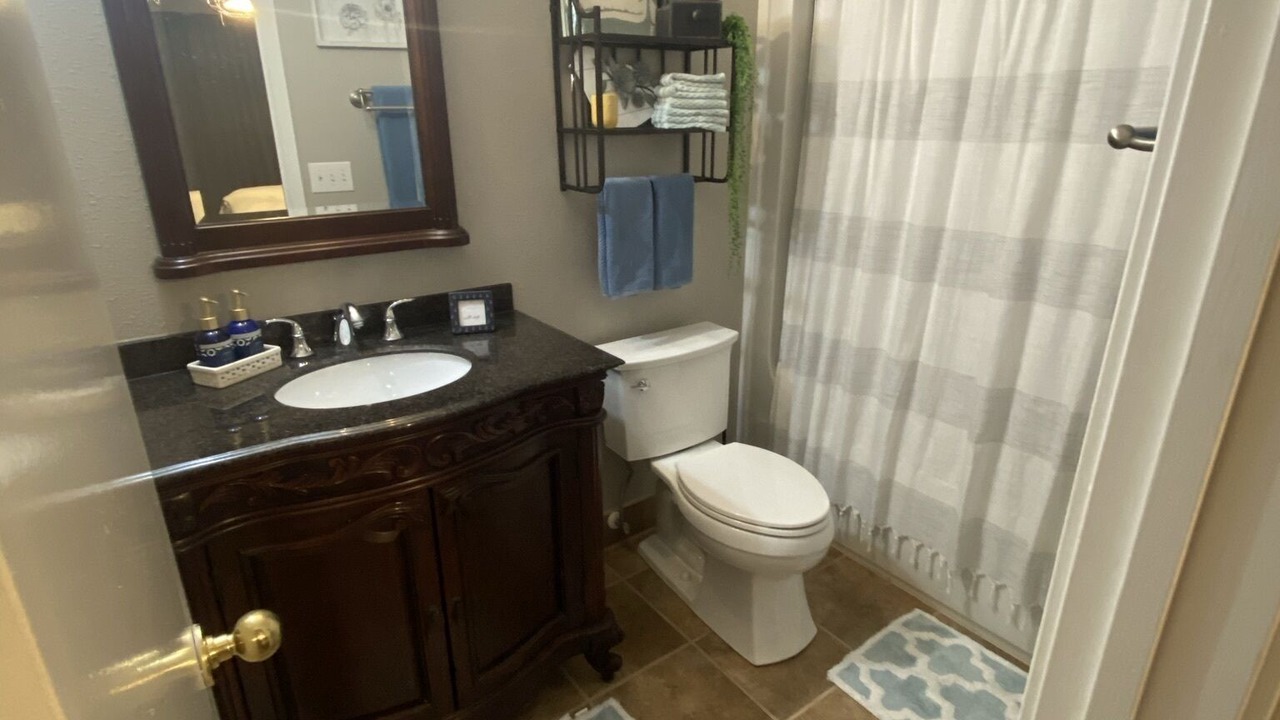 Photo of Bathroom in Dadeville