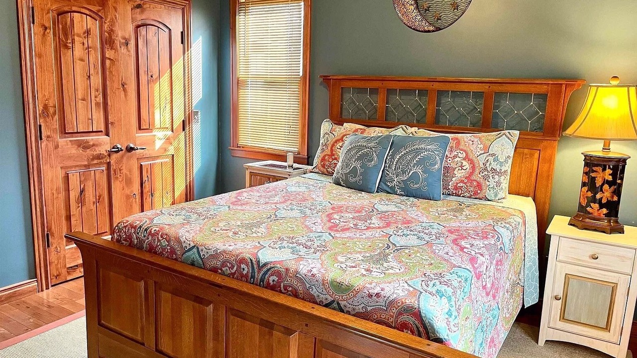 Photo of Bedroom in Centre
