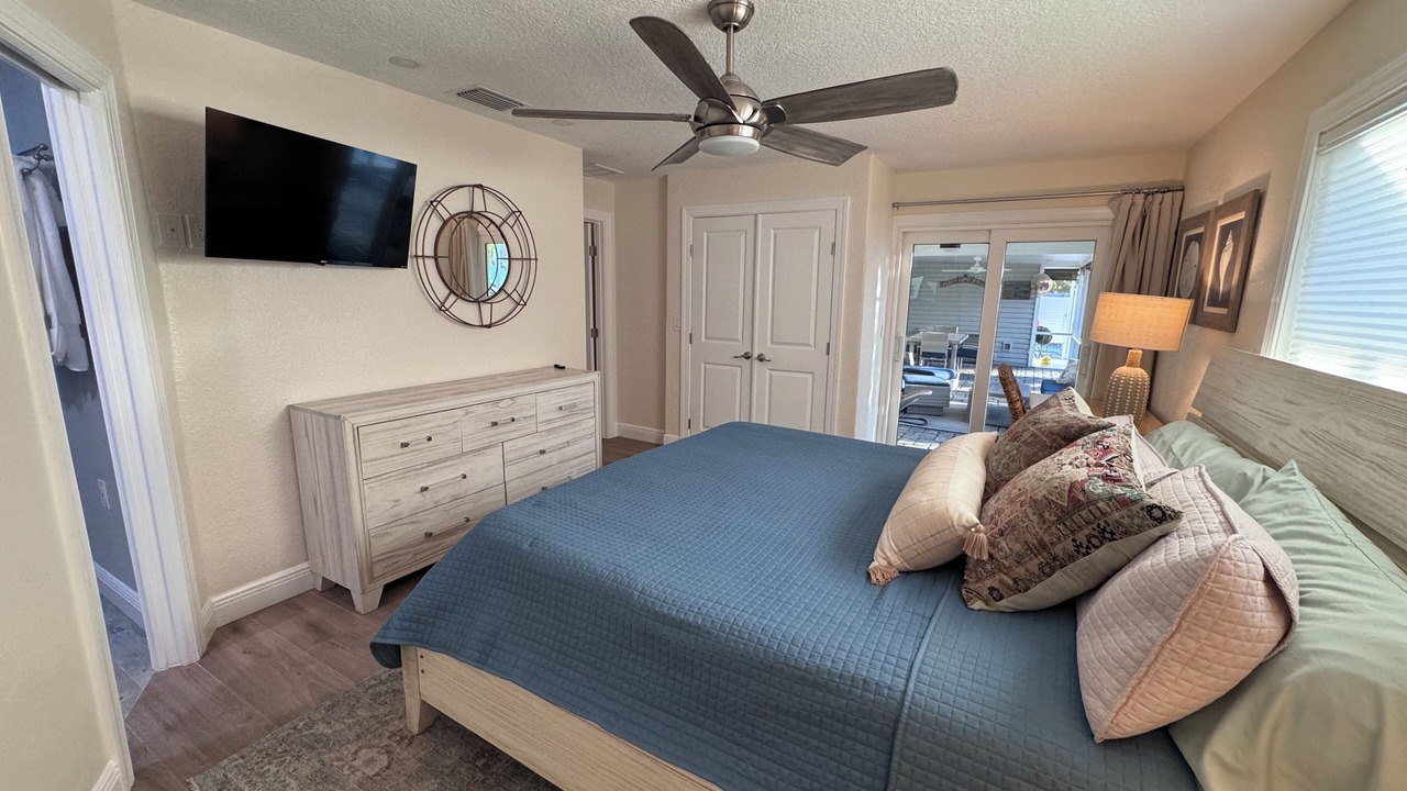 Photo of Bedroom in Homosassa