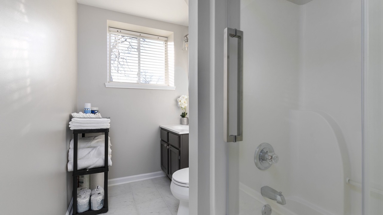 Photo of Bathroom in Crestline Heights