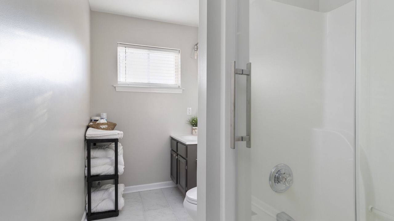 Photo of Bathroom in Crestline Heights