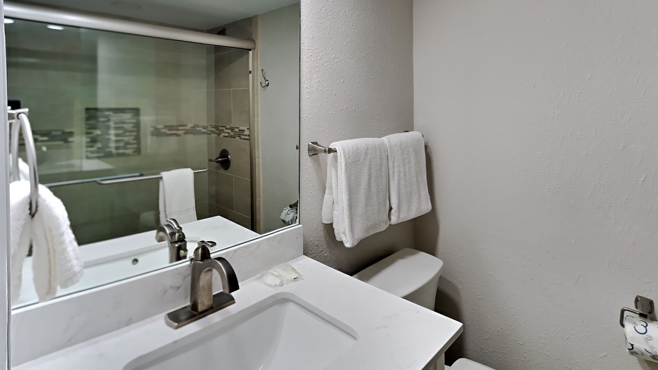 Photo of Bathroom in Gulf Shores