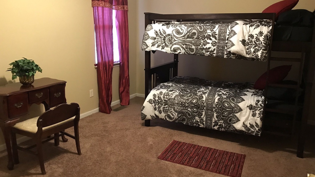 Photo of Bedroom in Shannon