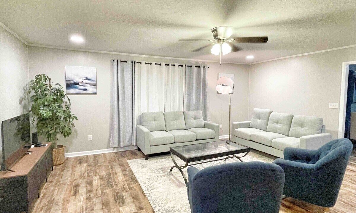 Photo of Livingroom in Decatur