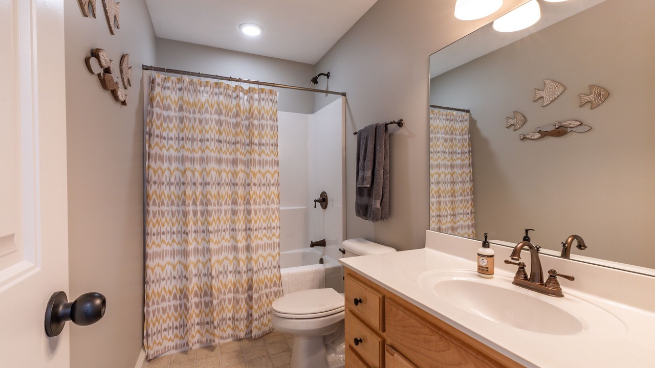 Photo of Bathroom in Valley