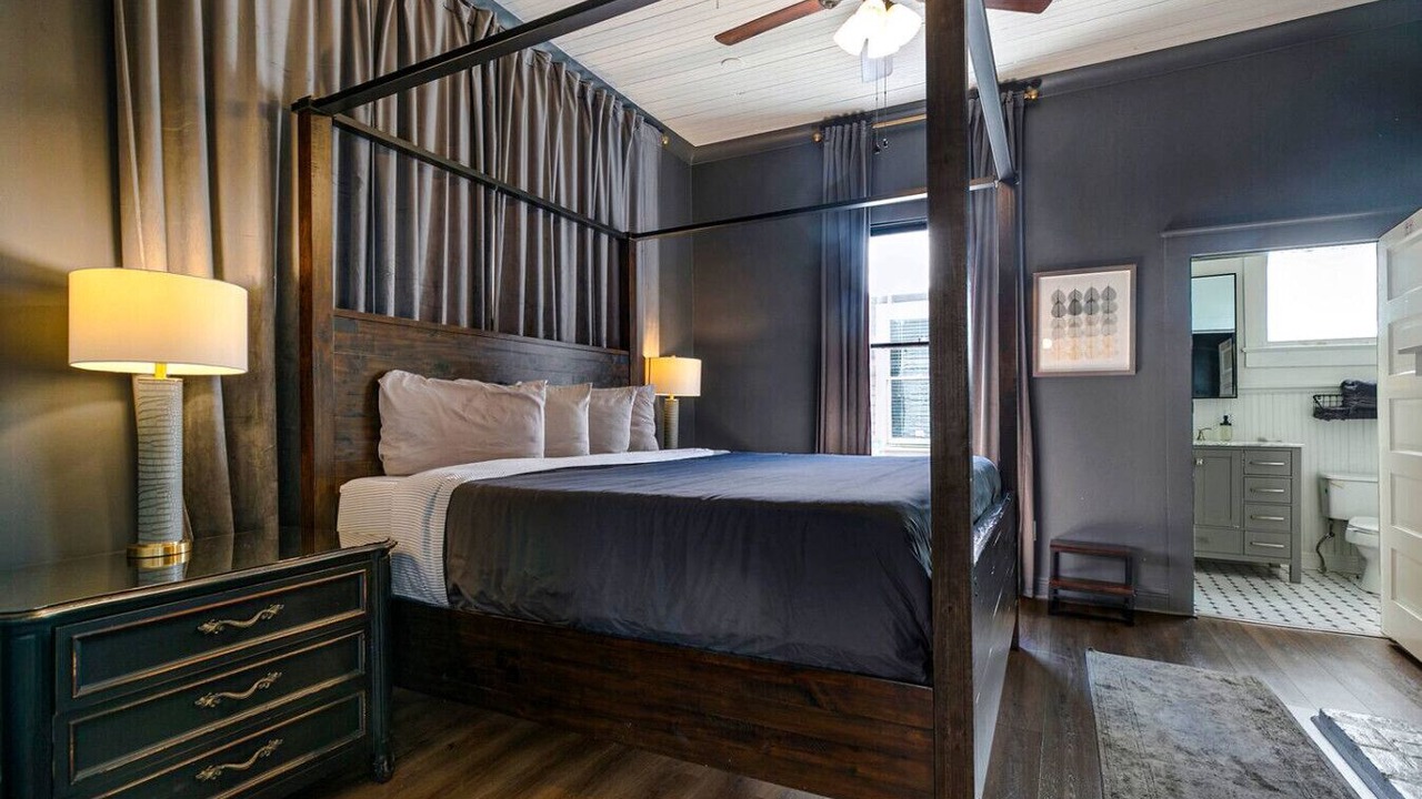 Photo of Bedroom in Beauregard Town Historic District