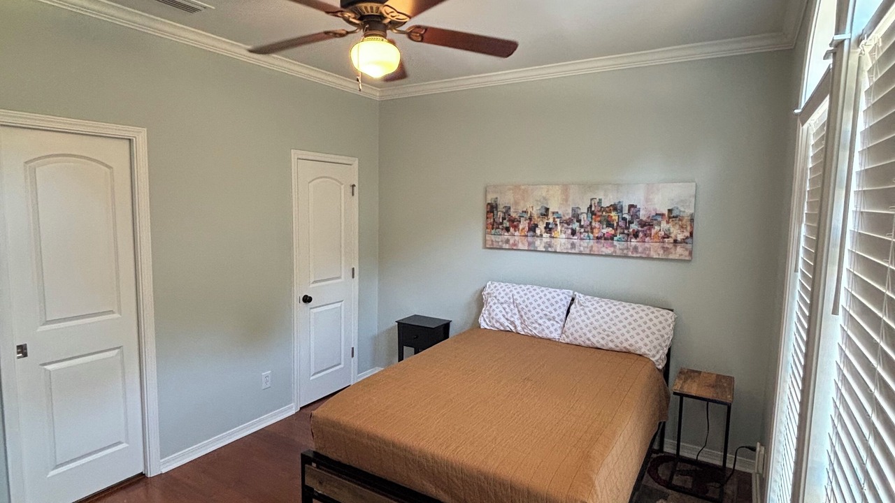 Photo of Bedroom in Mobile