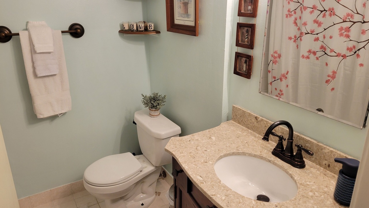 Photo of Bathroom in Northeast Pensacola