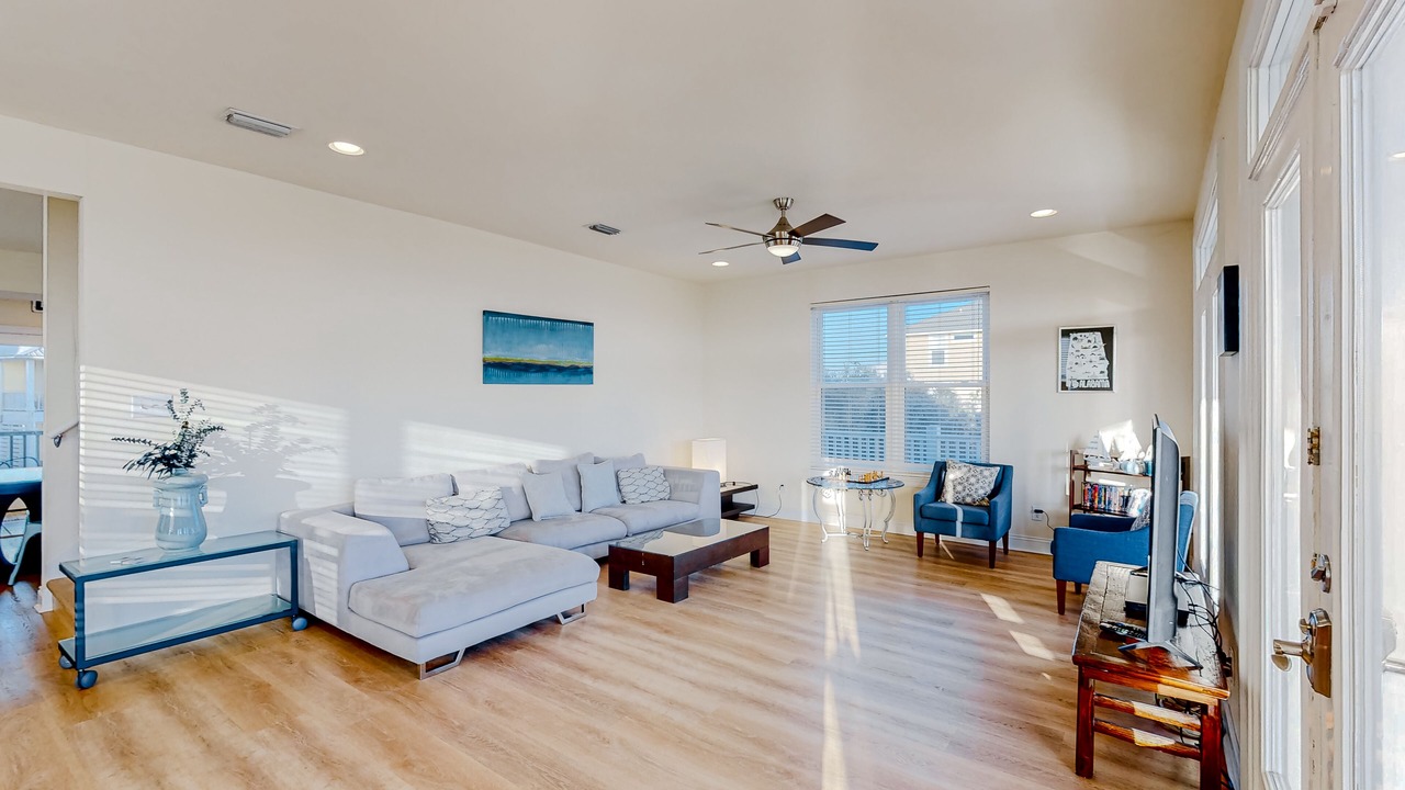 Photo of Livingroom in Morgantown