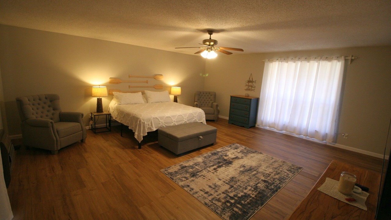 Photo of Bedroom in Centre