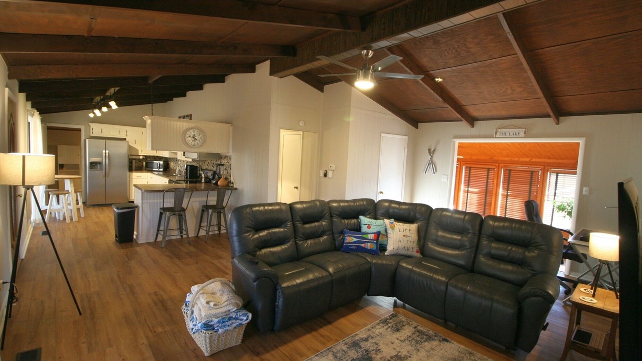 Photo of Livingroom in Centre