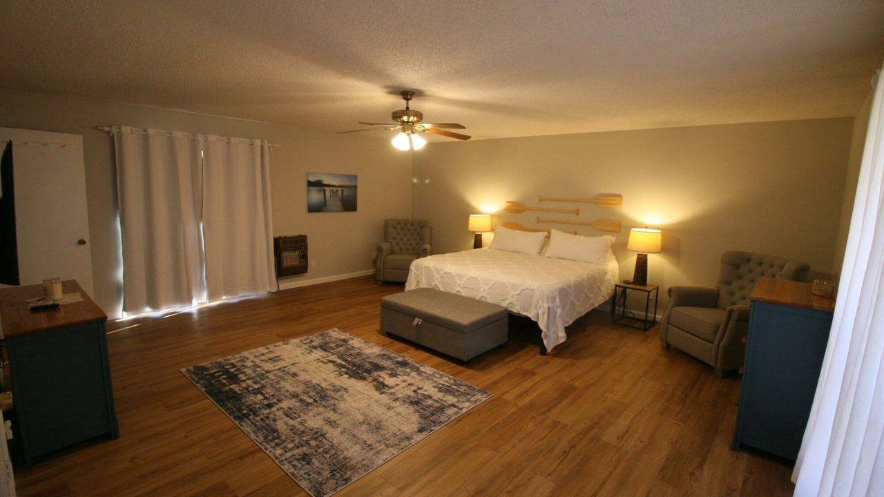 Photo of Bedroom in Centre