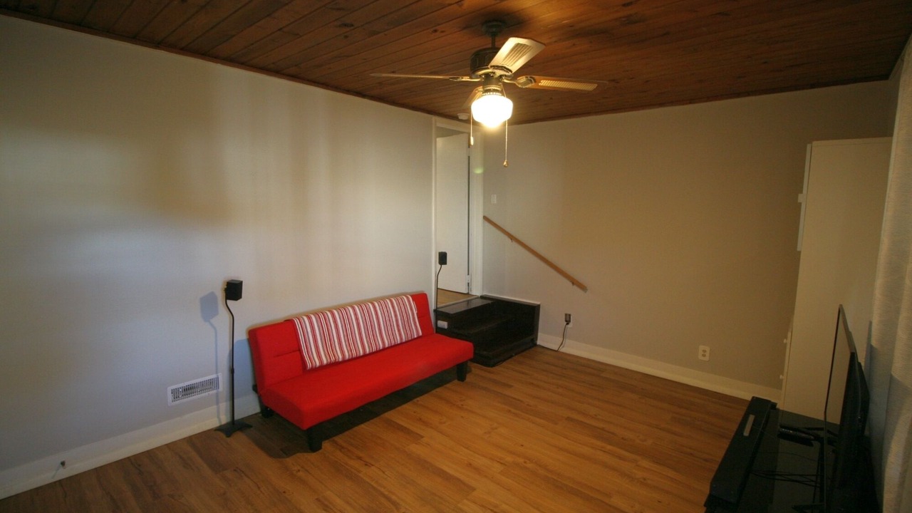 Photo of Livingroom in Centre