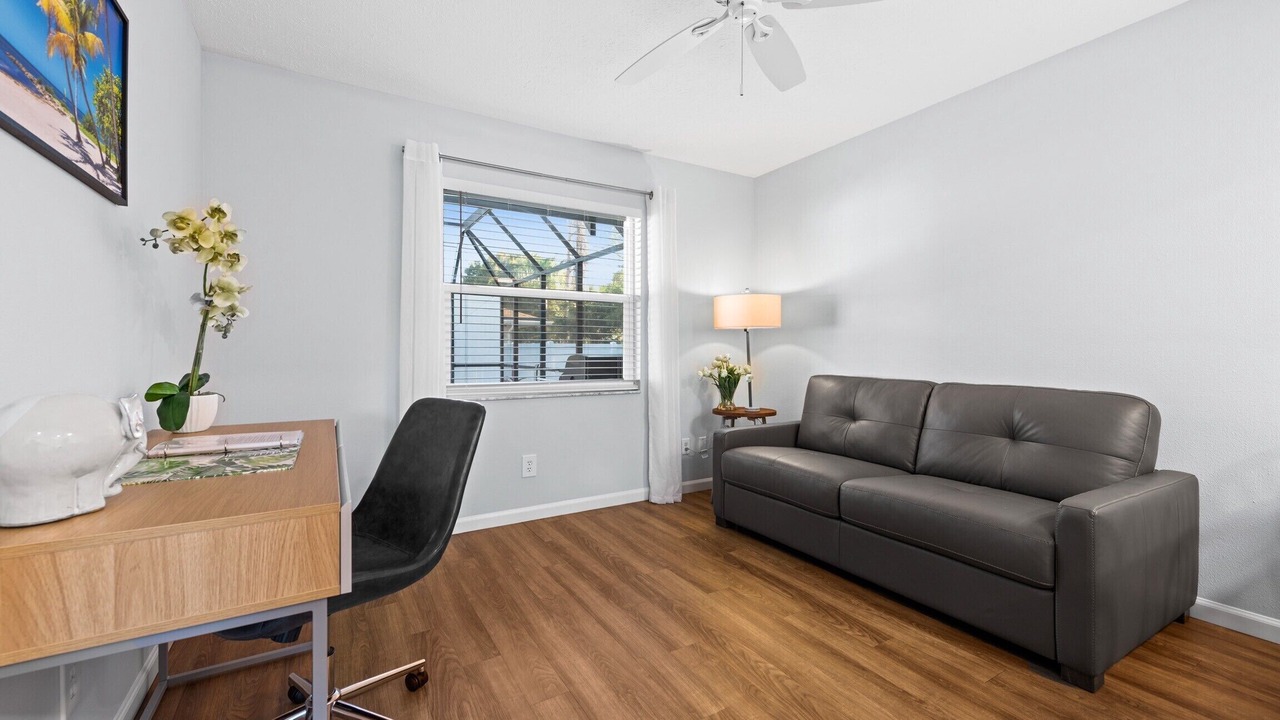 Photo of Livingroom in South Venice