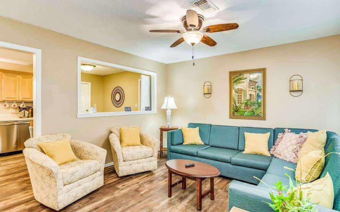 Photo of Livingroom in Pensacola Heights