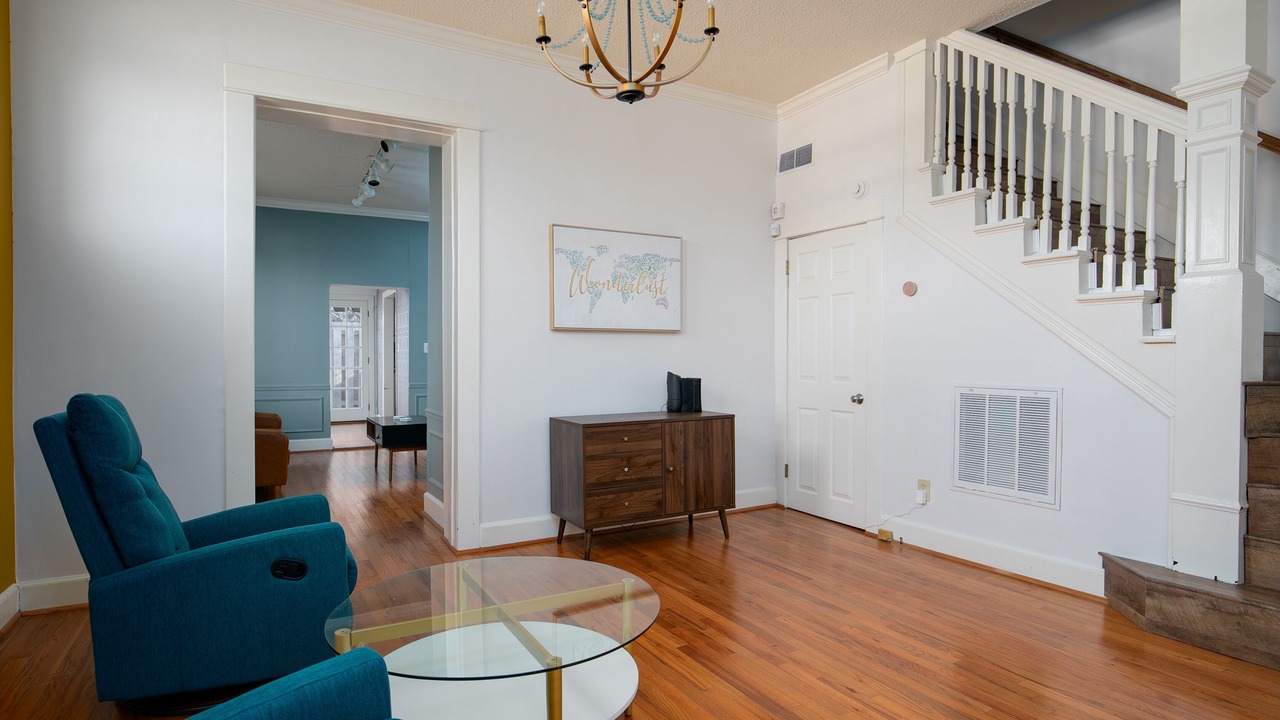 Photo of Livingroom in Forest Park