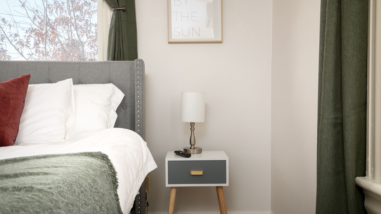 Photo of Bedroom in Forest Park