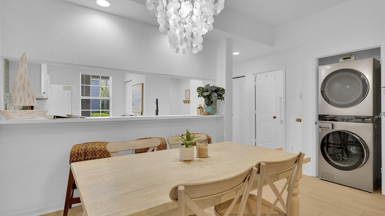 Photo of Bedroom in Bonita Shores