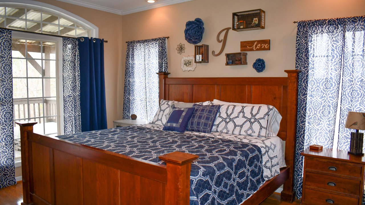 Photo of Bedroom in Newell