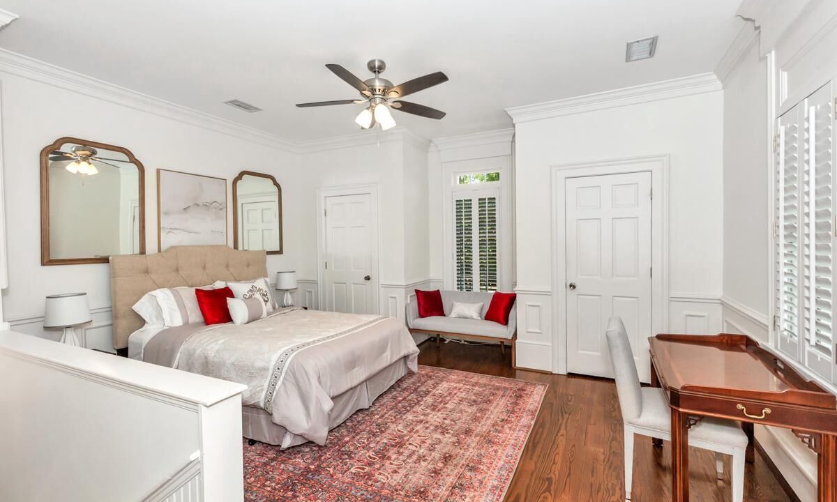 Photo of Bedroom in New Market