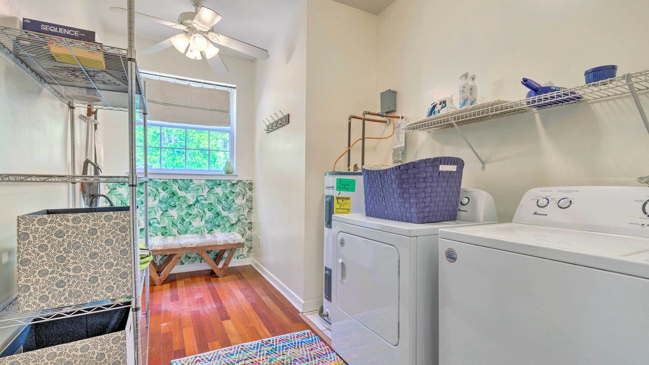 Photo of Bedroom in Bayou La Batre