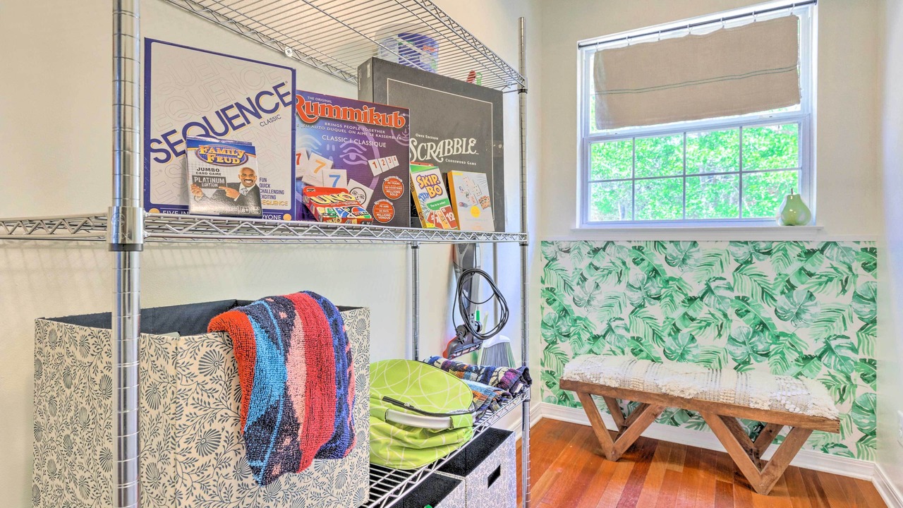 Photo of Bedroom in Bayou La Batre