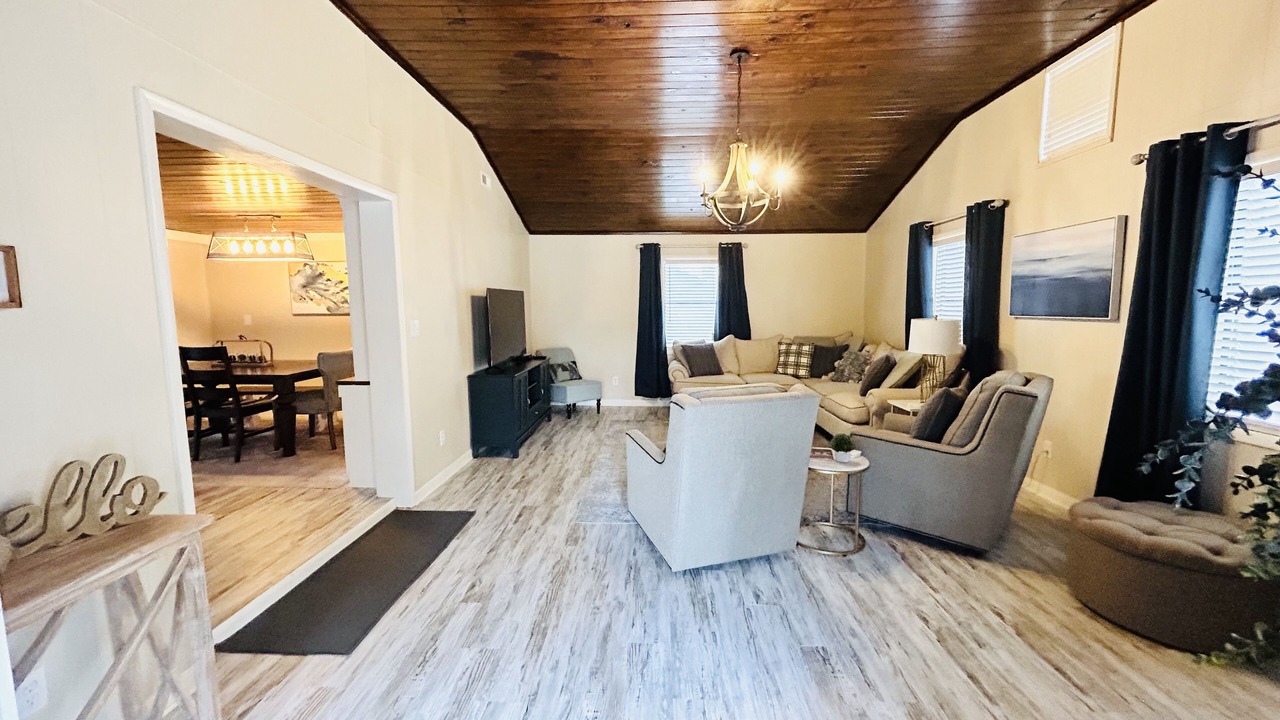 Photo of Livingroom in Cullman