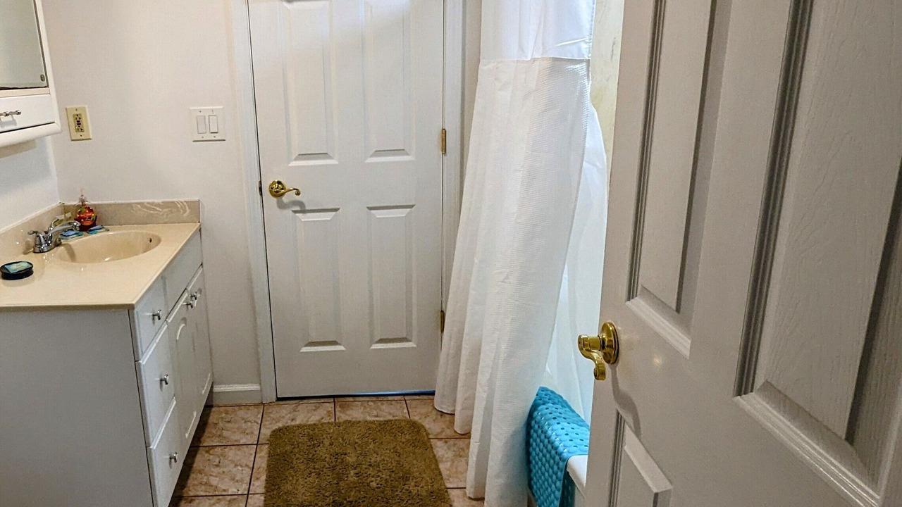 Photo of Bathroom in Daphne