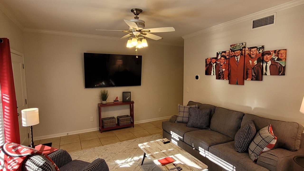 Photo of Livingroom in Tuscaloosa