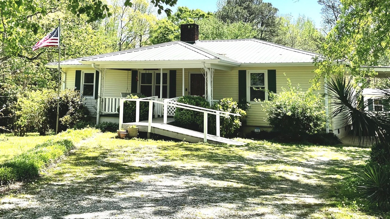 Photo of Outdoor in Millerville