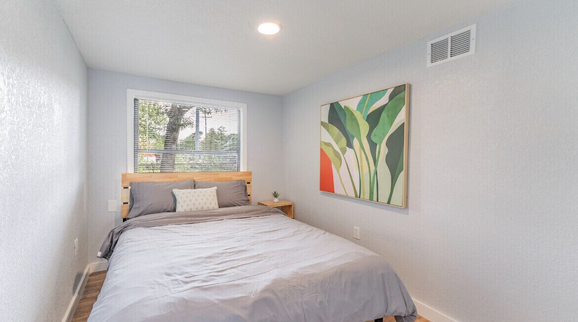 Photo of Bedroom in East Tampa