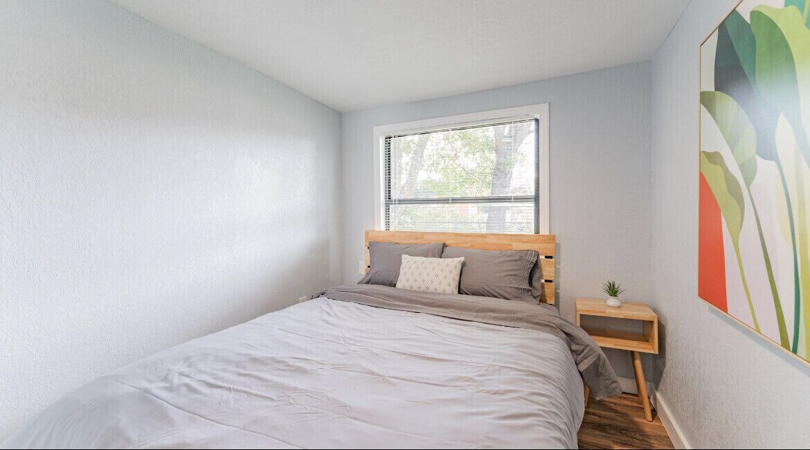 Photo of Bedroom in East Tampa