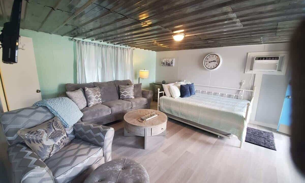 Photo of Bedroom in Muscle Shoals