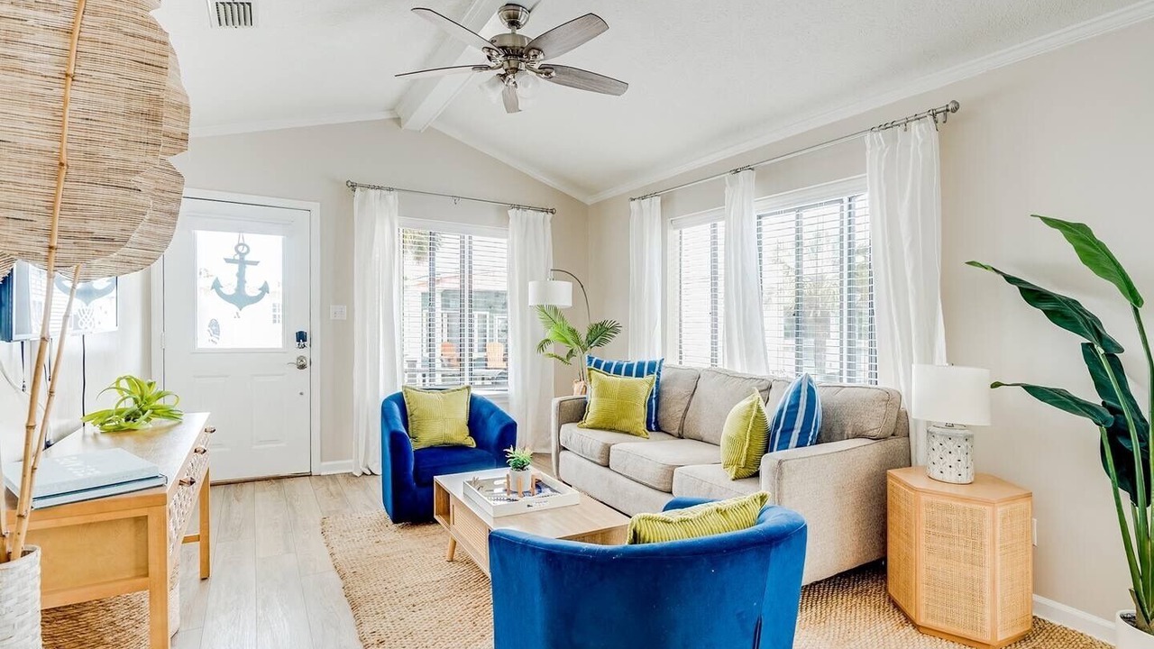 Photo of Bedroom in Lower Grand Lagoon