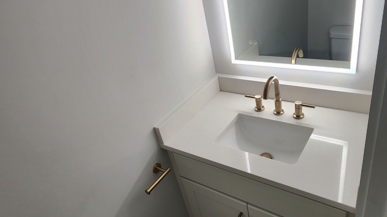 Photo of Bedroom in Surf Side Shores