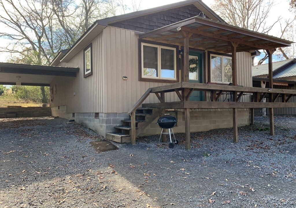 Photo of Outdoor in Groveoak