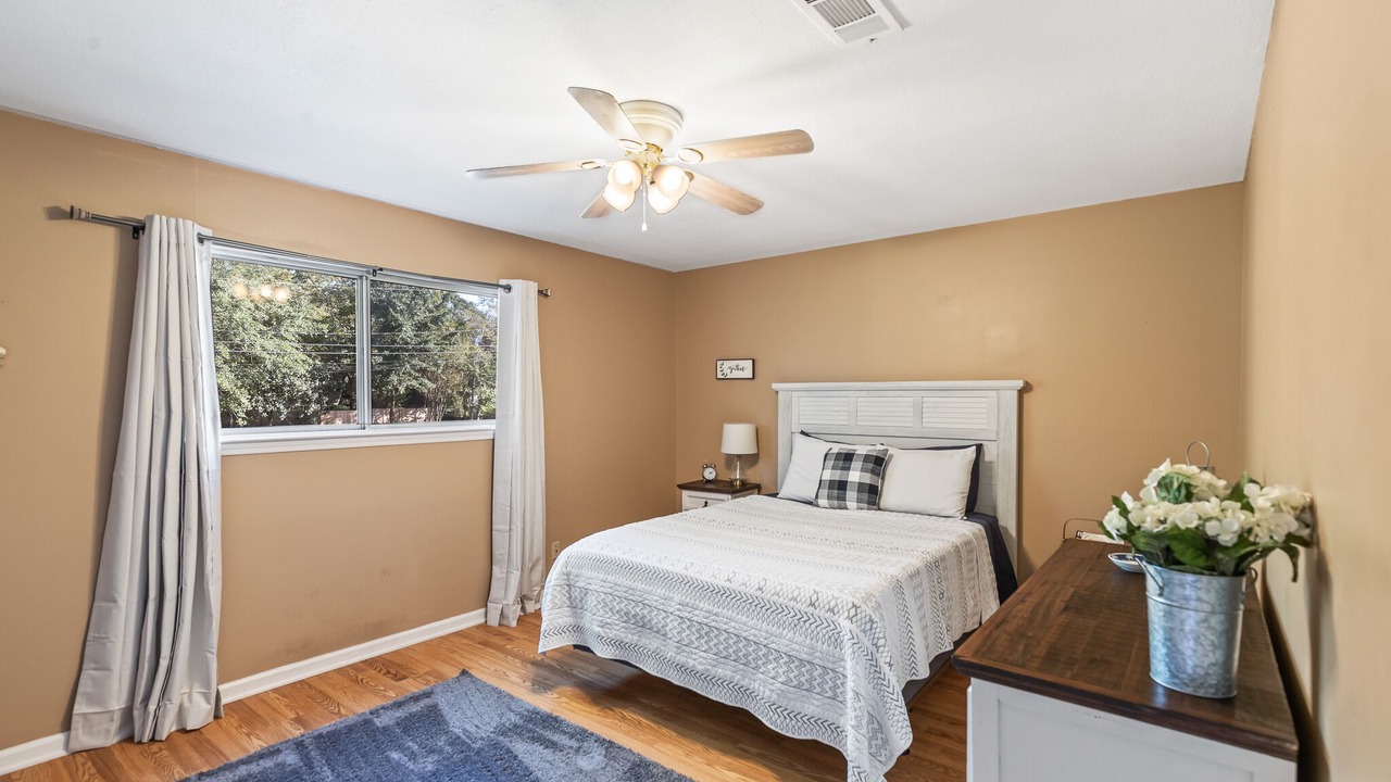 Photo of Bedroom in Auburn