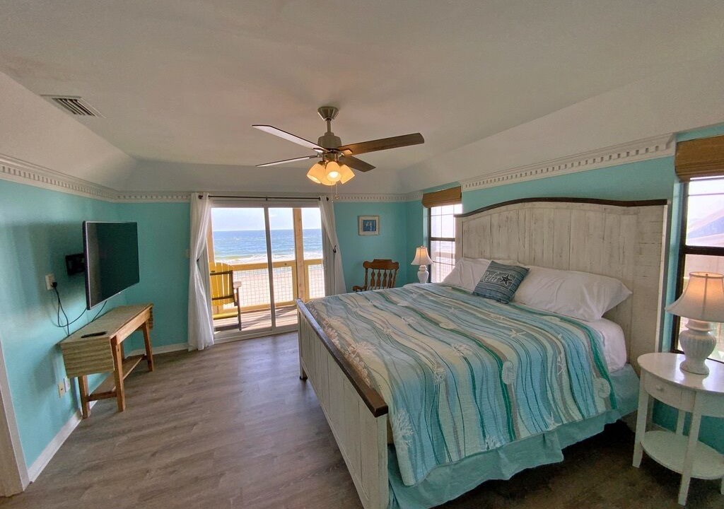 Photo of Bedroom in Surf Side Shores