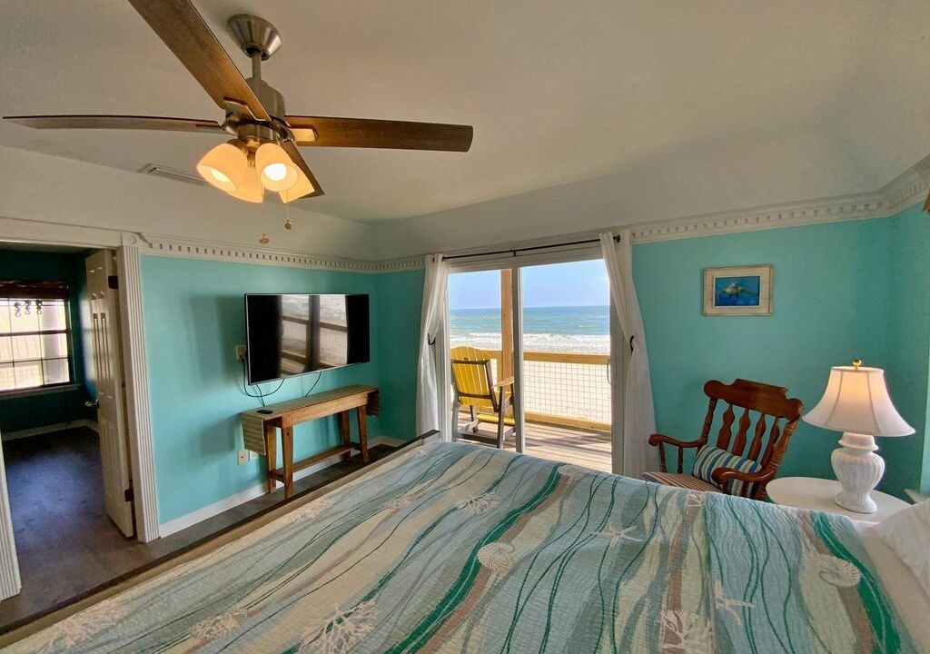 Photo of Bedroom in Surf Side Shores