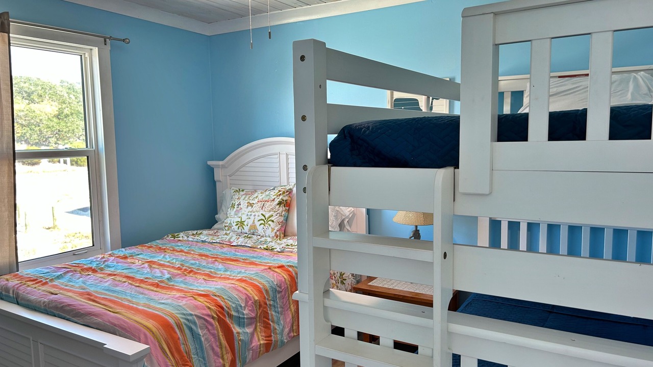 Photo of Bedroom in Surf Side Shores