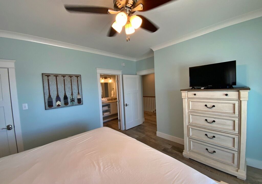 Photo of Bedroom in Surf Side Shores