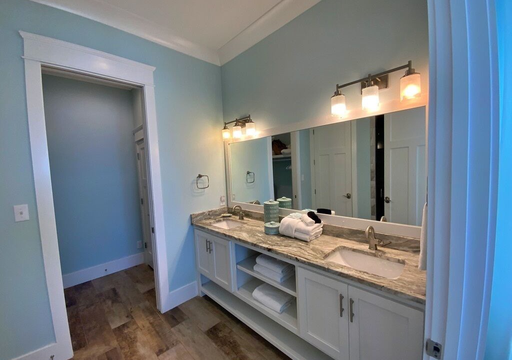 Photo of Bathroom in Surf Side Shores