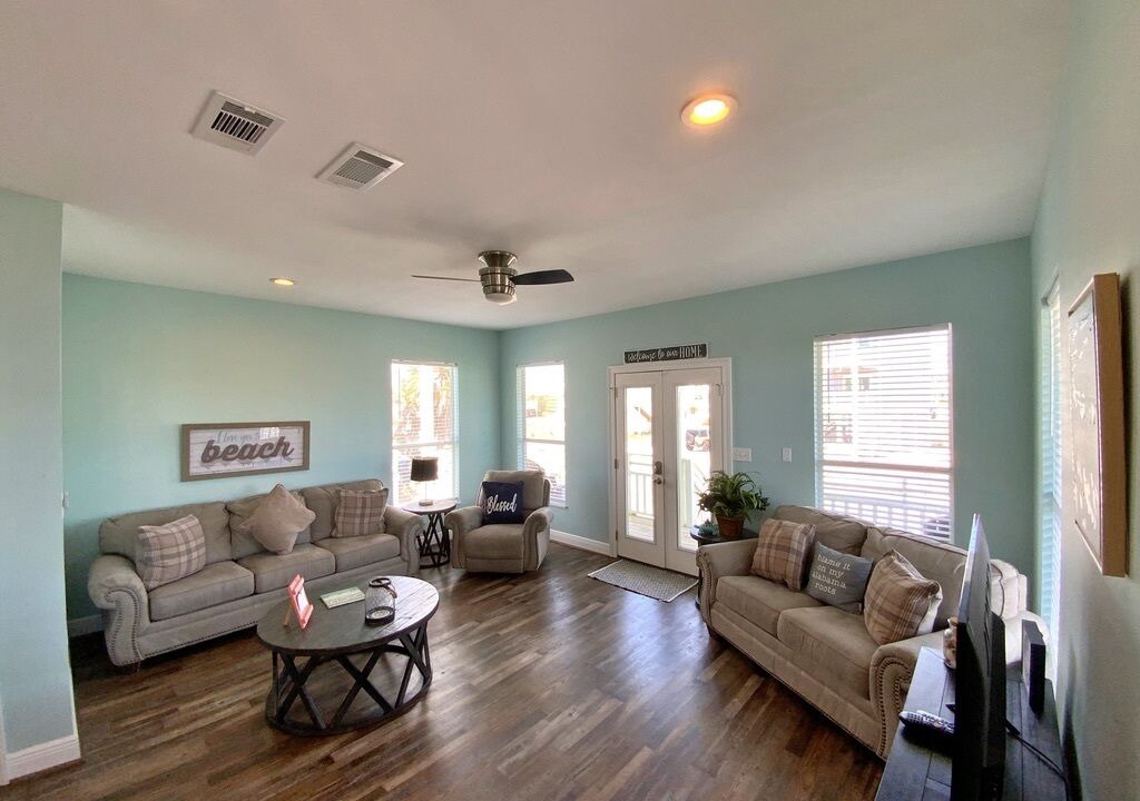 Photo of Livingroom in Morgantown