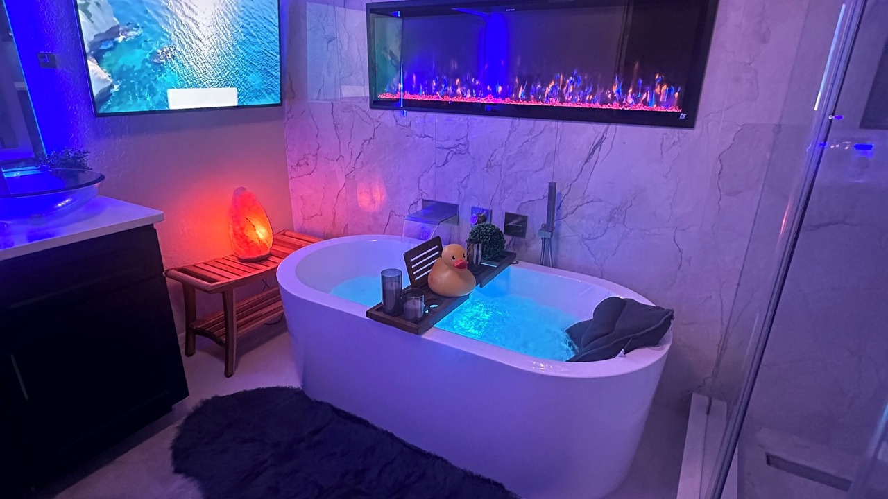 Photo of Bathroom in Tropic
