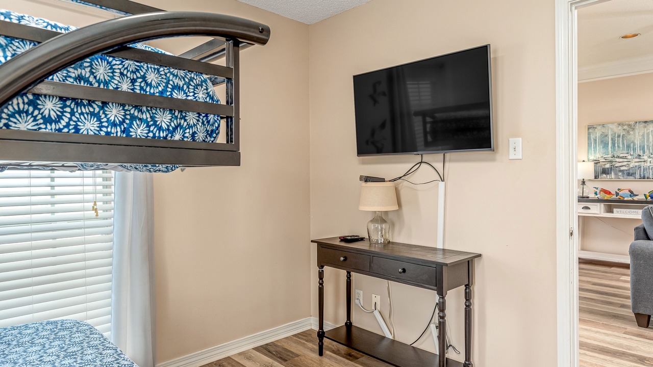 Photo of Bedroom in Silver Cay